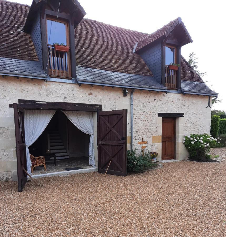 La Maison Genevier - Chambre Marguerite Montreuil-en-Touraine ภายนอก รูปภาพ