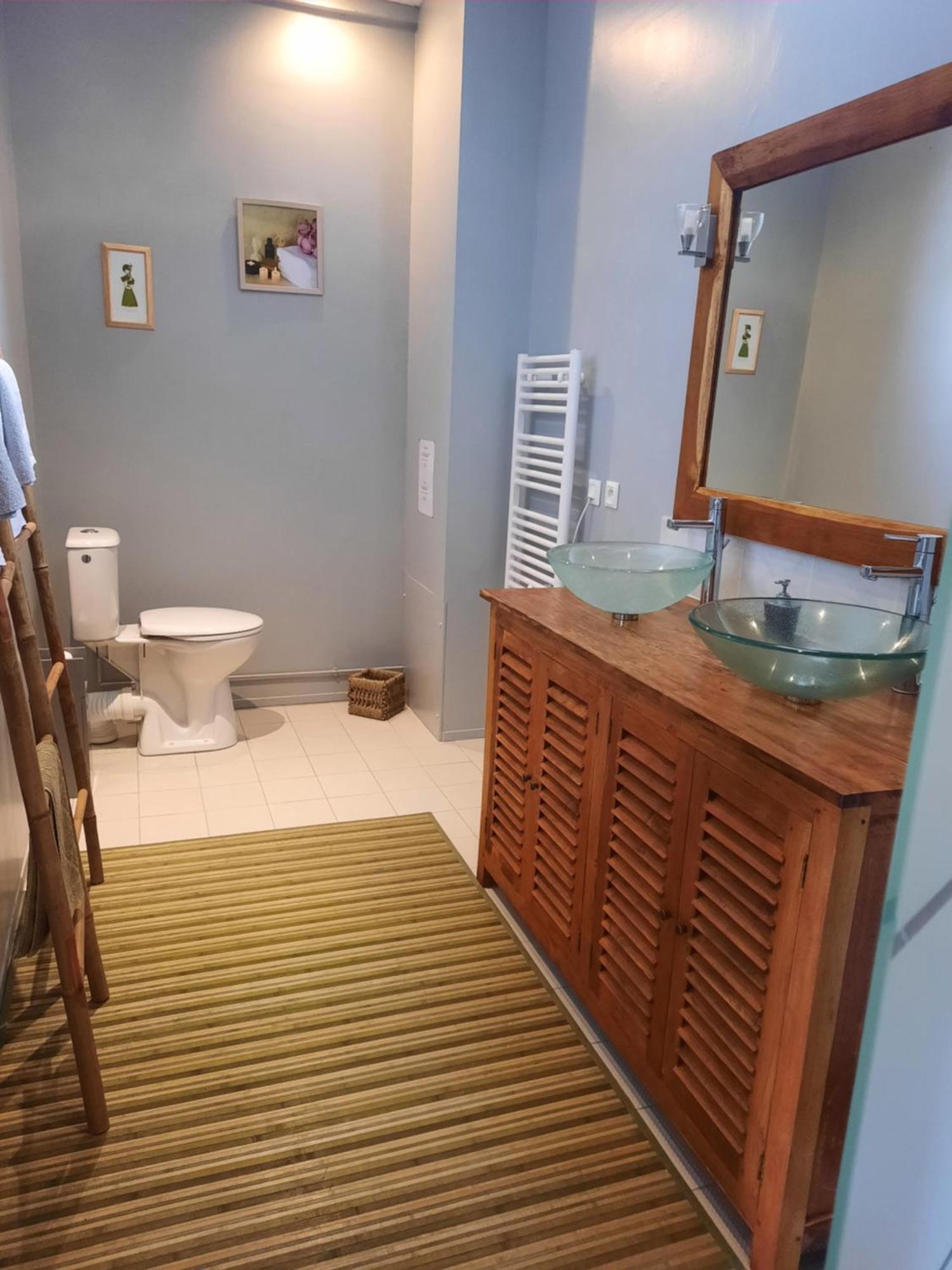La Maison Genevier - Chambre Marguerite Montreuil-en-Touraine ภายนอก รูปภาพ